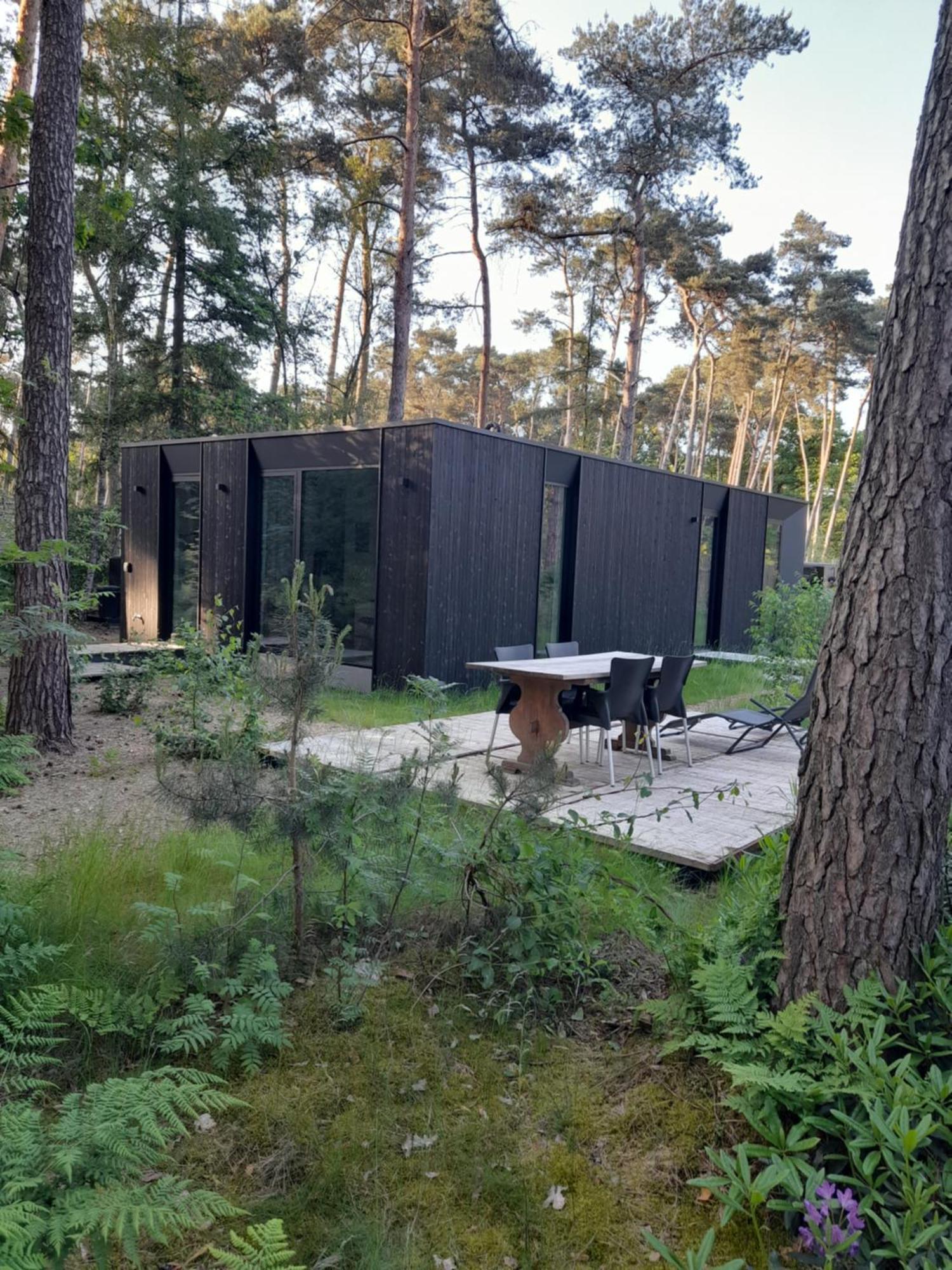 Black Box Lille Экстерьер фото
