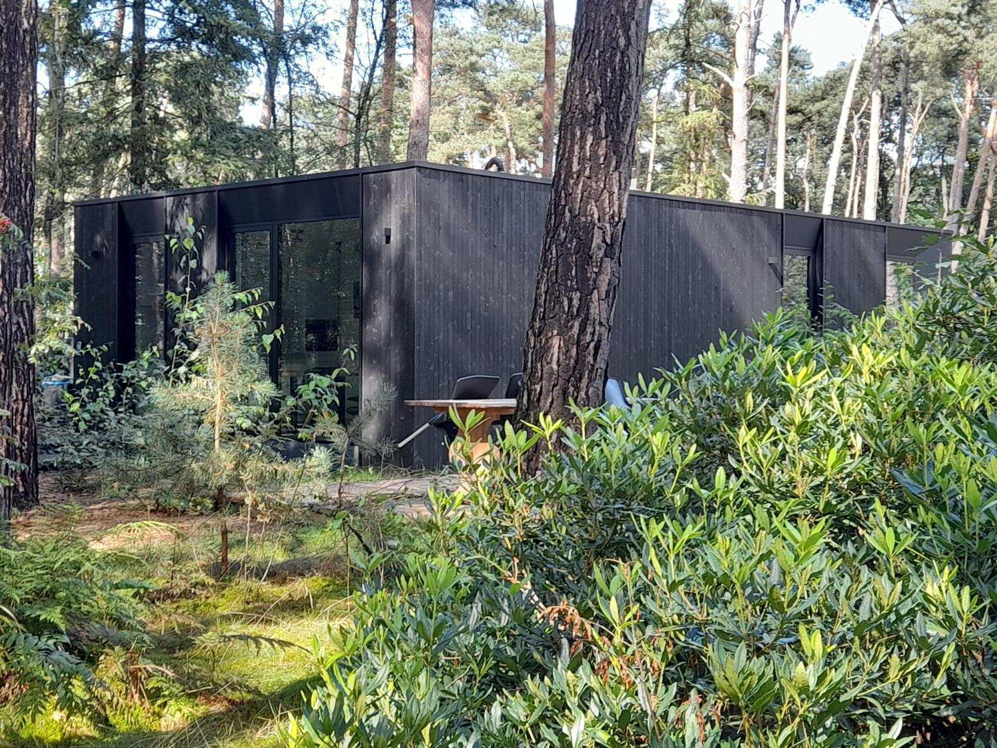 Black Box Lille Экстерьер фото